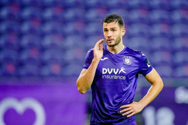 九游娱乐-包含切尔西清晨队长鼓劲；志在CBA常规赛名次提升；话题不断；球队文化再被提及的词条